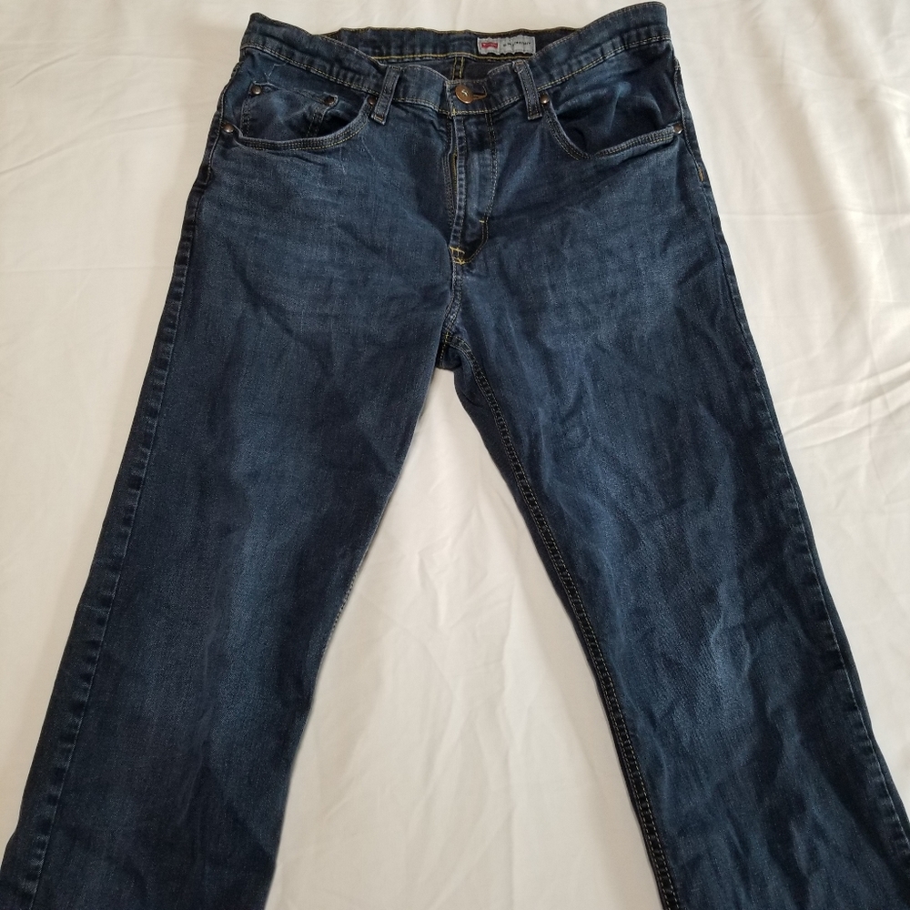 Wrangler Slim-Straight Blue Jeans